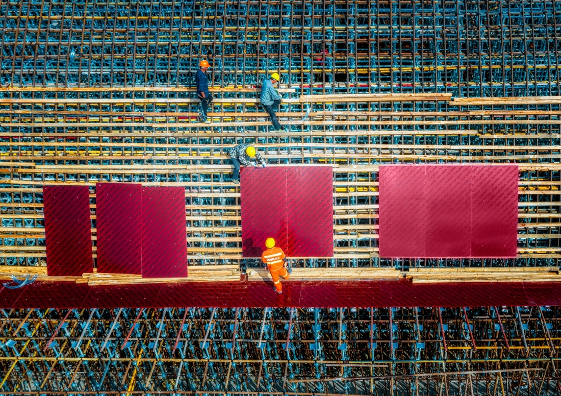 Hymn of the building site