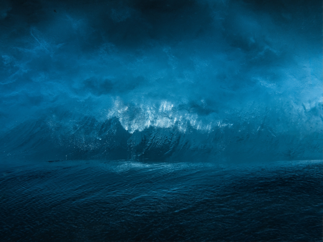 At The Edge Of The Wave