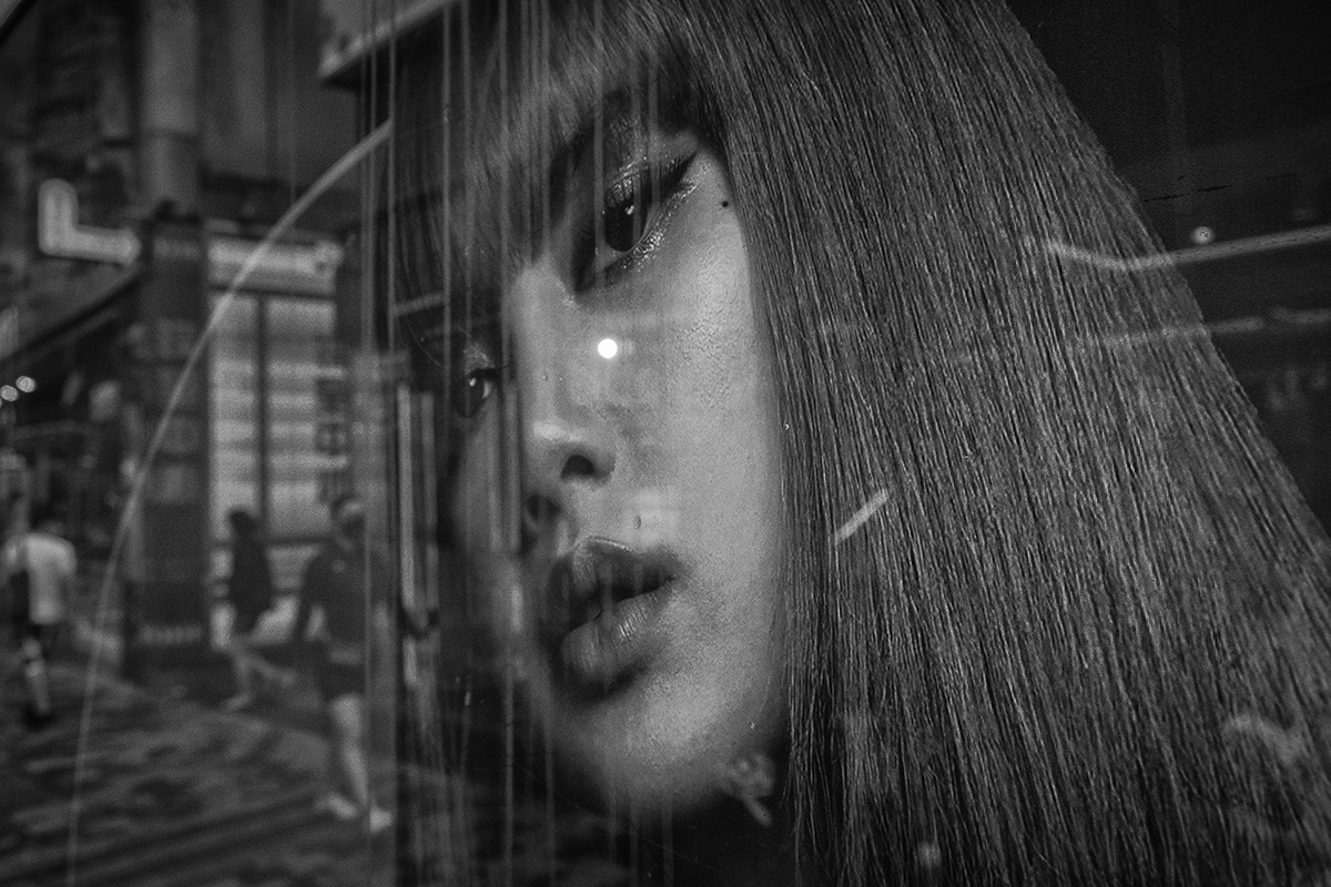 Silent Observers 