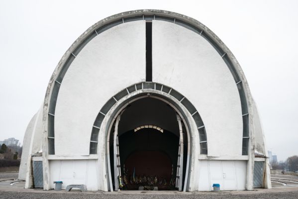 Tod isst Leben – Смерть пожирає життя – Death Eats Life