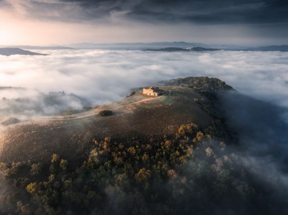 The suspended Sanctuary