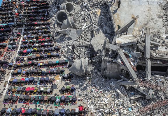 Faith Amid the Rubble